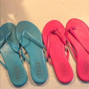 TKEES Minimalist leather Flip Flop Sandals in Turquoise & Hot Pink